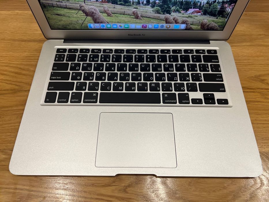 Батарея до 7,5 годин, MacBook Air 13 A1466 2015, 4/128Gb