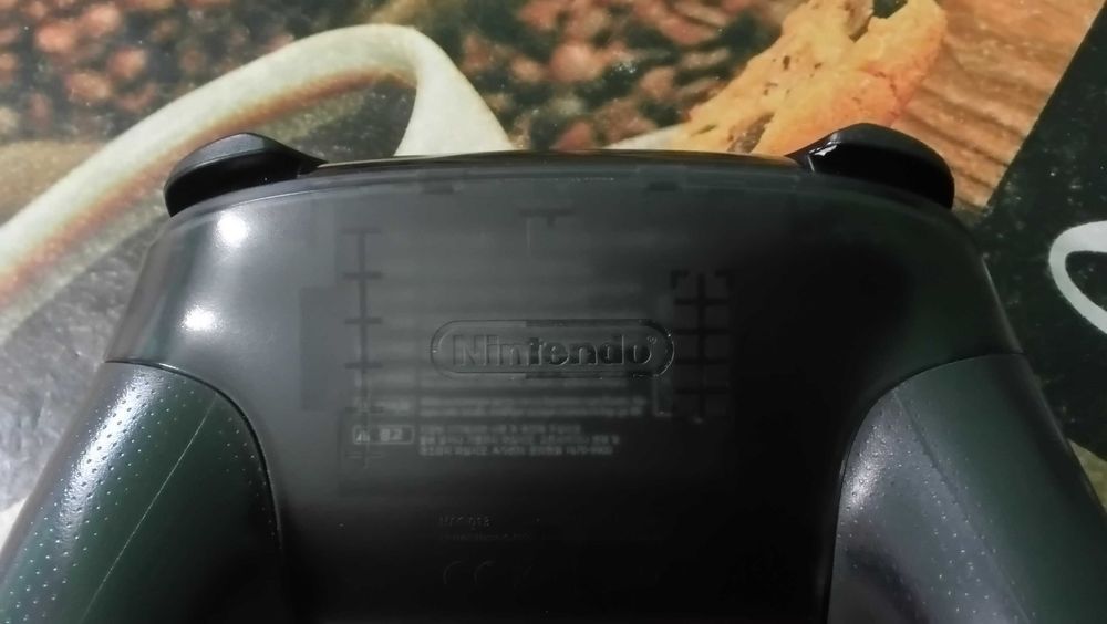 Nintendo Switch Controller447258803474933761