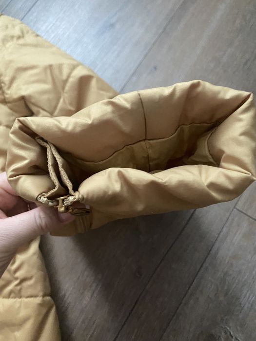 Куртка , пуховик