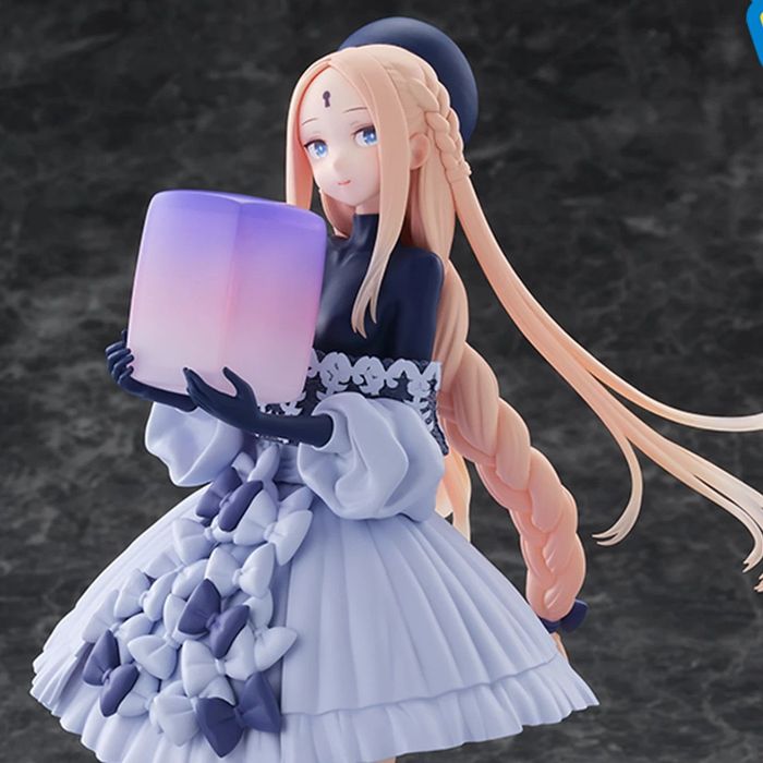 Оригінальна аніме фігурка Abigail Williams від SEGA Luminasta