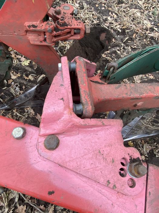 Плуг пяти корпусний кверделанд