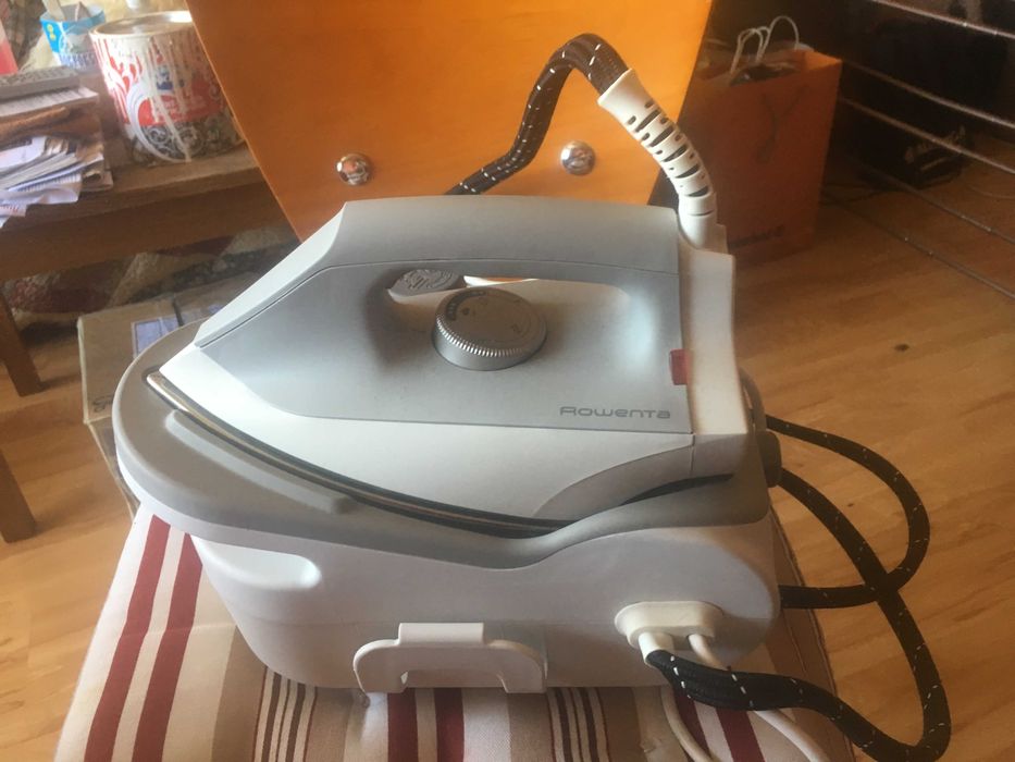 Парогенератор  паровая станция Rowenta DG5035 Утюг Новый Харьков