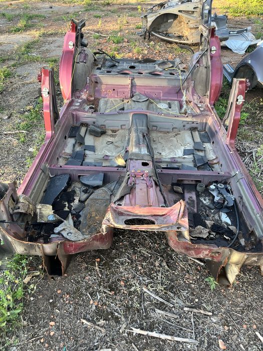 Продам кузовщину mercedes