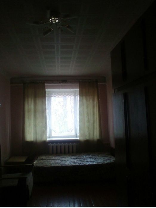 Кімната в комунальній квартирі Общежитіє Комуналка