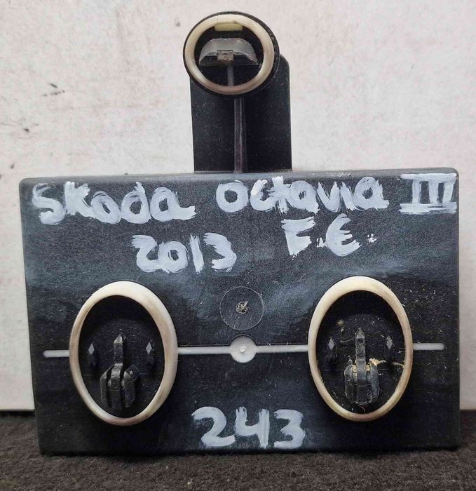 Módulo Porta Frente Esquerdo 5Q4959393E - SKODA OCTAVIA III