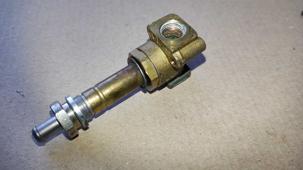 Клапан кофеварки Zelmer 13z013 под востановление