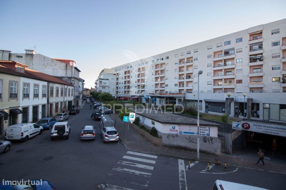 Apartamento T3 no centro histórico de Braga