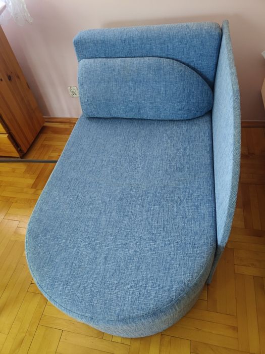 Sofa rozkładana w bardzo dobrym stanie