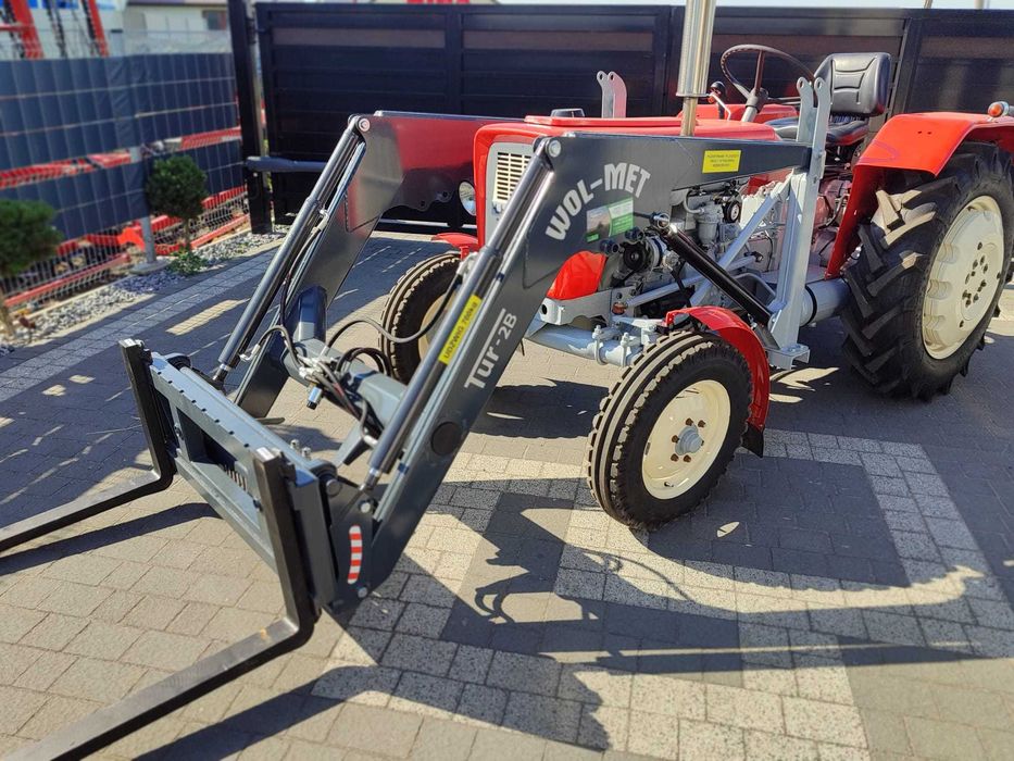 Ładowacz czołowy tur-2B euro-ramka c360 c330 transport gratis  zetor