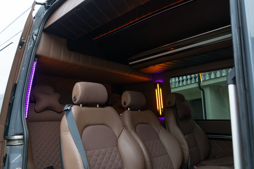Mercedes-Benz Sprinter