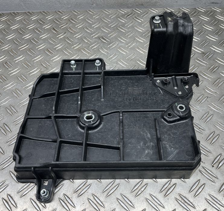 Toyota C-HR 16- підставка під АКБ KU10658 7440410210