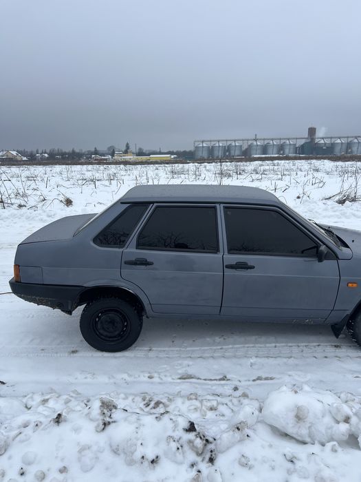 Продам ваз 21099