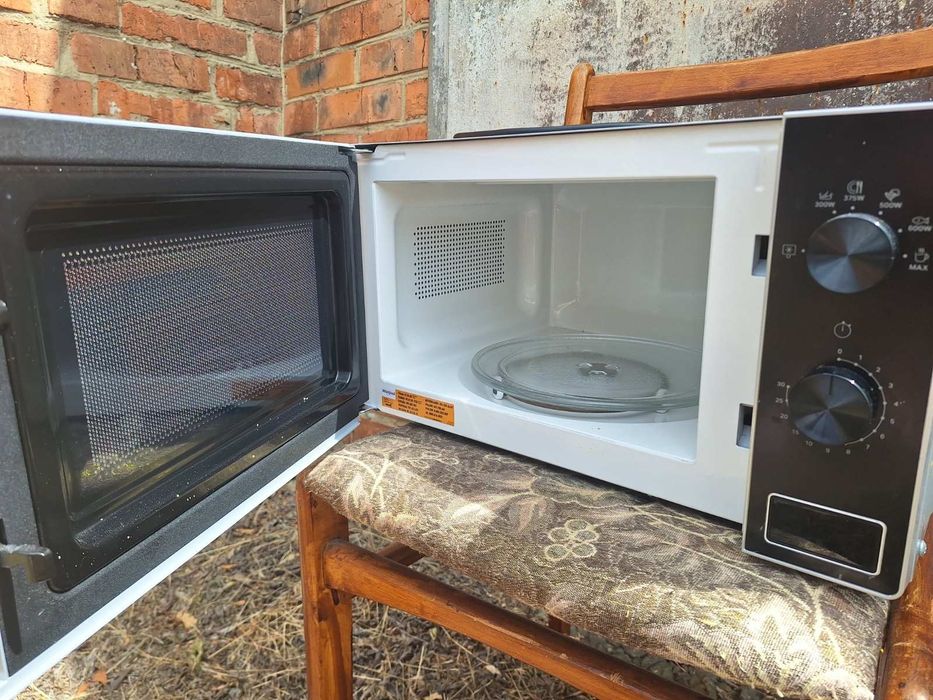 Продам мікрохвильовки Whirlpool