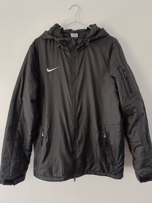 Casaco da Nike com capuz