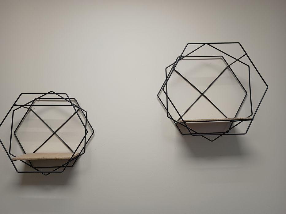 Półki ścienne wiszące