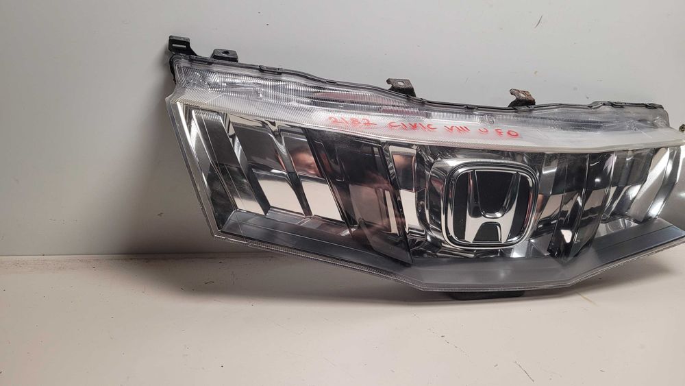 grill środkowy akwarium Honda Civic 8 UFO 71121-smg-e017-m1