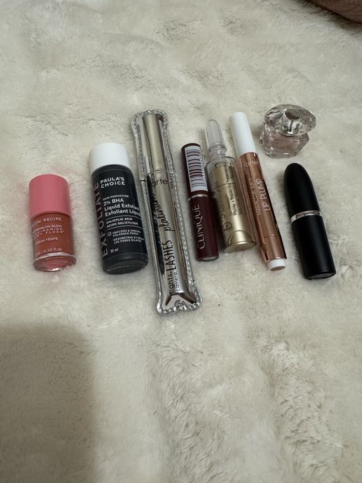 Косметика із Sephora, MAC, Tarte, Clinique, Glow recipe