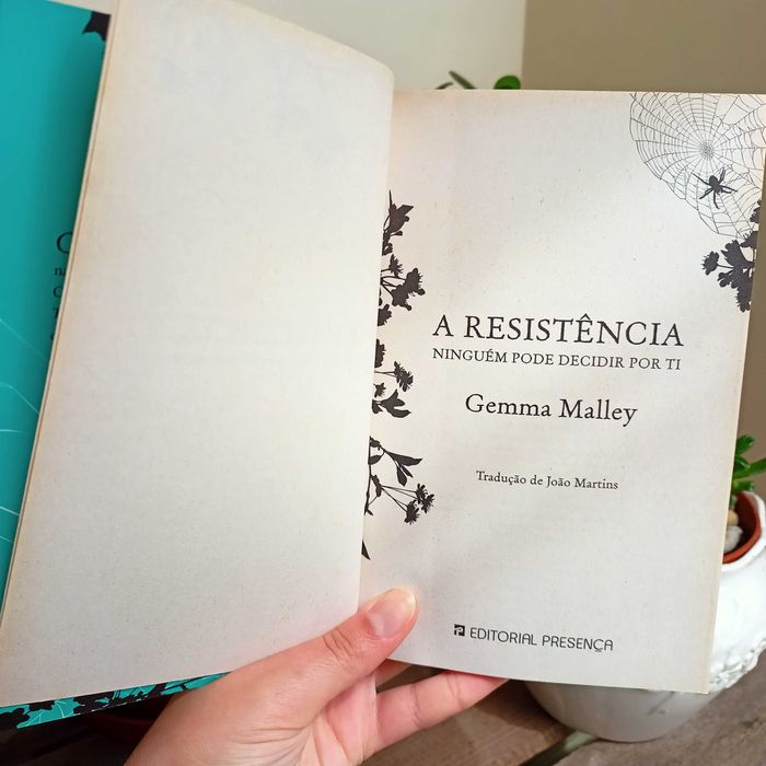 "O Pacto" e "A Resistência", de Gemma Malley