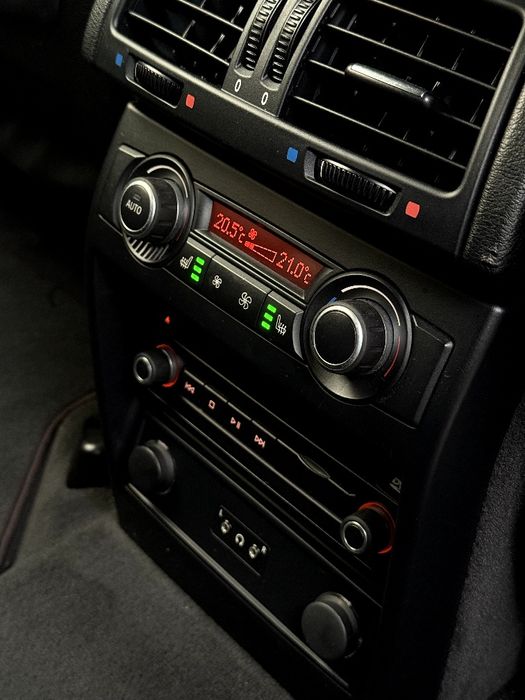 Продам BMW X5 e70