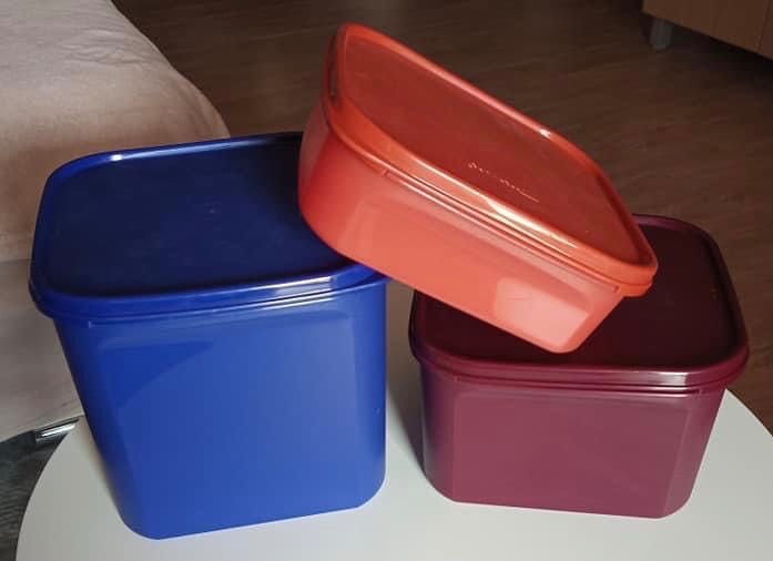 Caixa Quadrada 1.4L (Laranja) + 4L (Azul) Tupperware