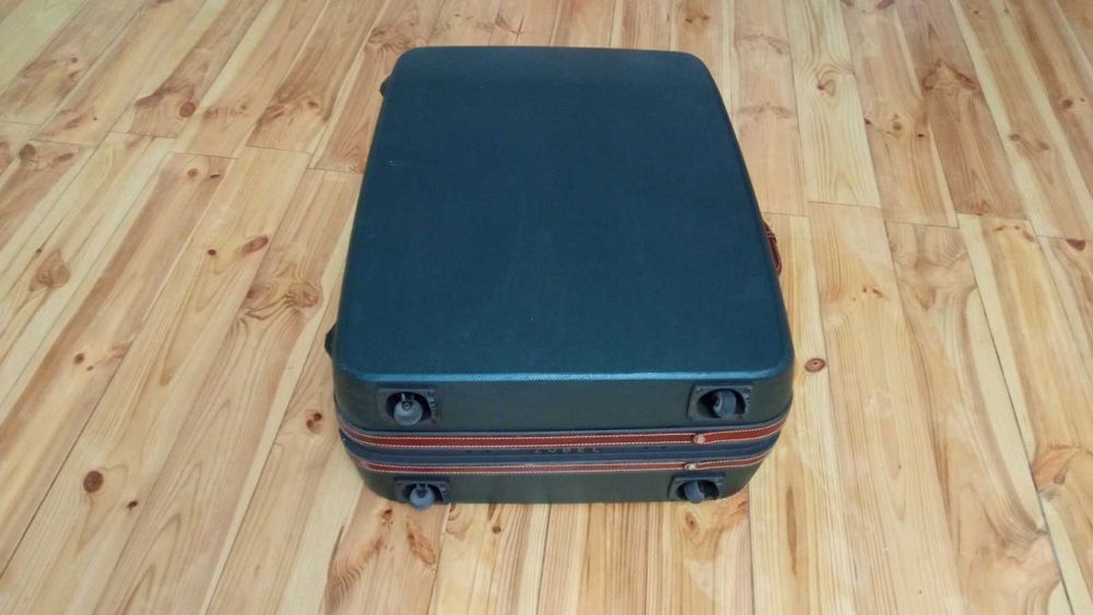 Чемодан большой Samsonite 74*53*28 см пластик с кожаной отделкой