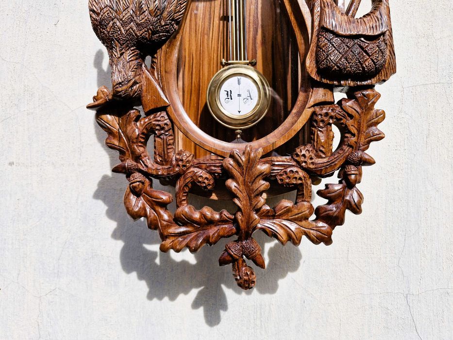 Zegar w stylu myśliwskim wiszący