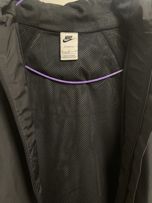 Продам весняну куртку на хлопчика