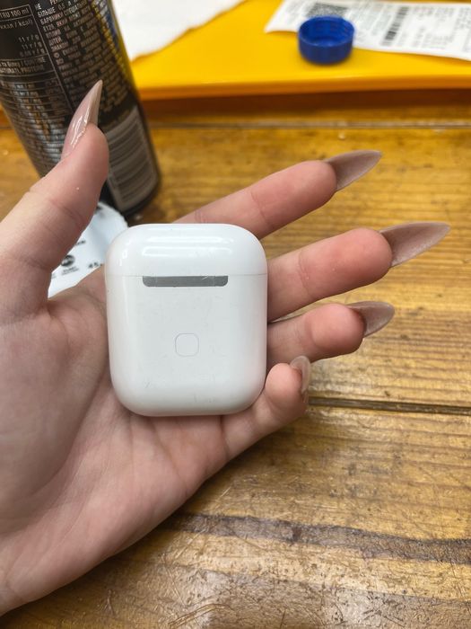 Наушники Apple AirPods