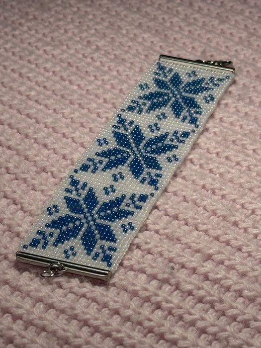 Браслет з бісера