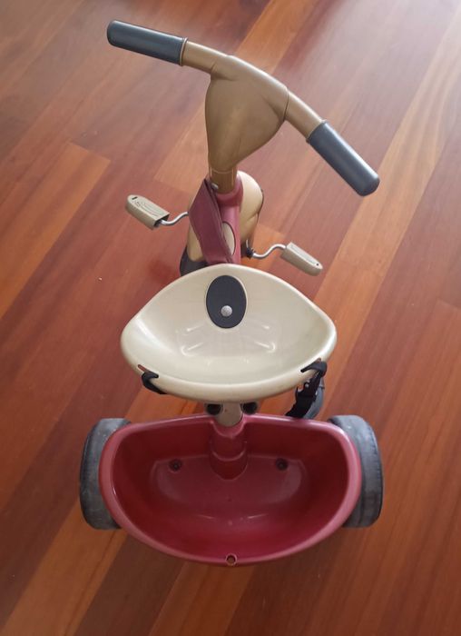 Triciclo para criança