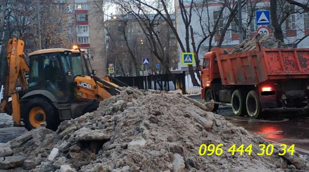 Экcкaвaтop Jcb3.Bывoз мycopa гpyнтa.Дoставкa cыпyчих мaтepиалoв 10-30т