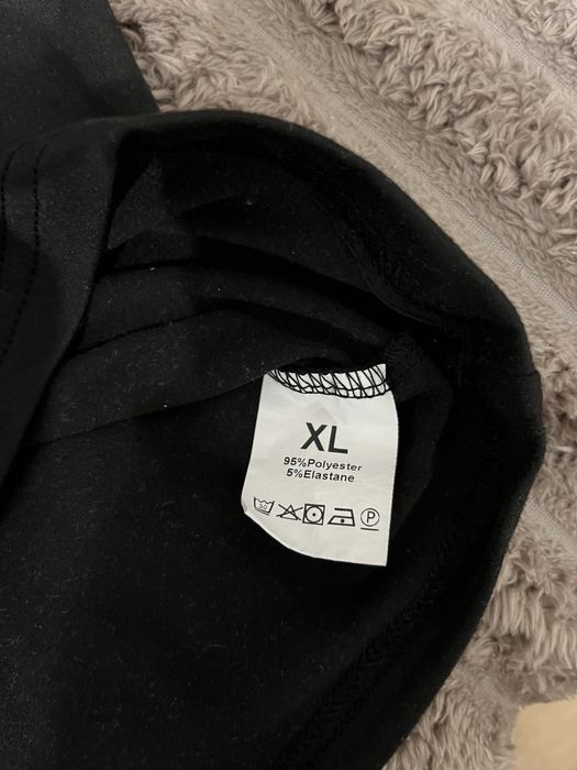 Топи нові не підійшли по розміру