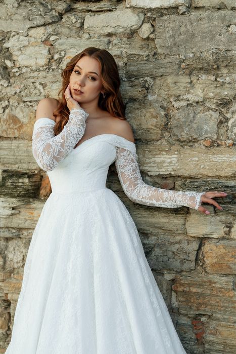 Продаю весільну сукню Katy Corso