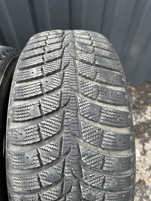 225-55-17 Laufenn i fit ice зимні зима шини резина