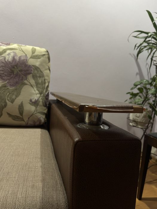 Диван розкладний у вітальню