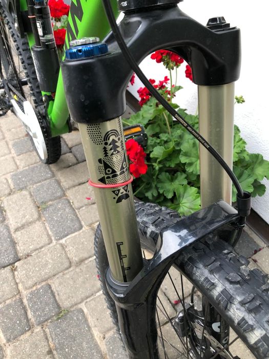 Rower Giant full suspension