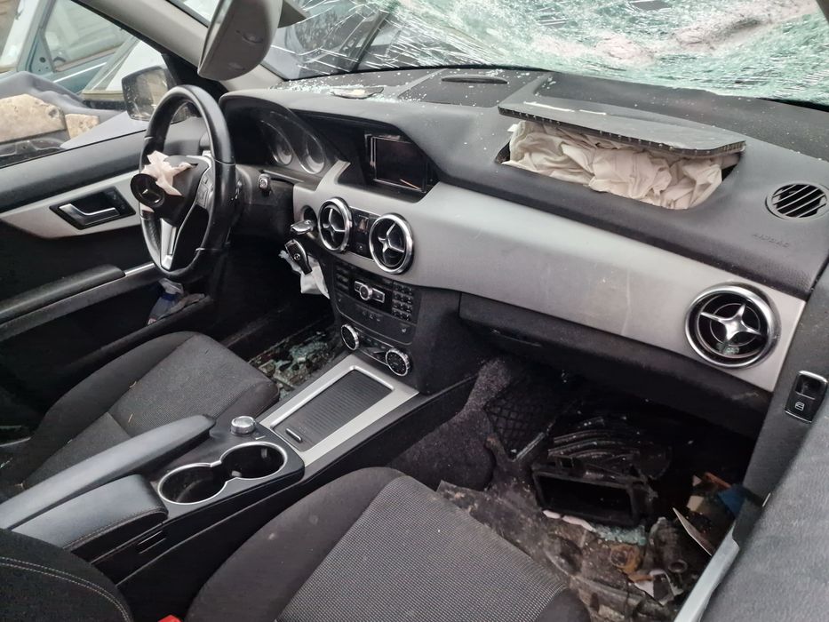 GLK 4matic 15r 220 dci 651.912 X204 lak 040 samochód na części