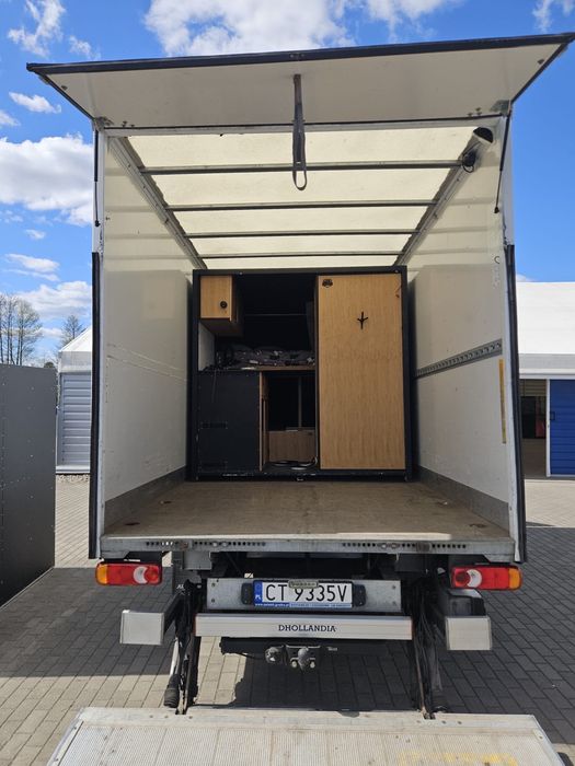 Zabudowa kamper, camper, kontener, miedzynarodówka