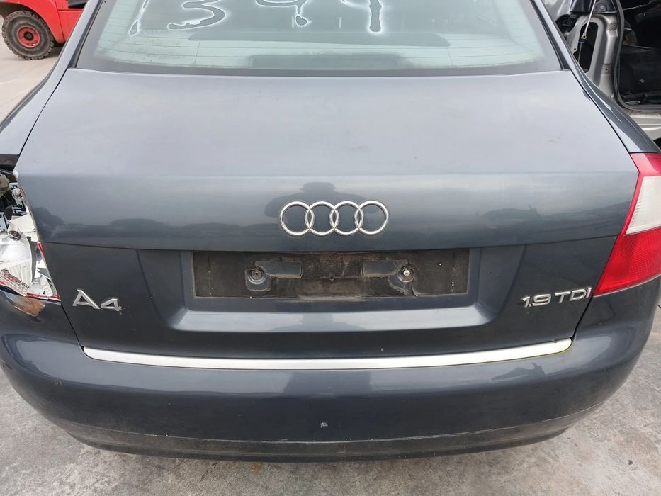 Porta / tampa da mala AUDI A4 (8E2, B6)