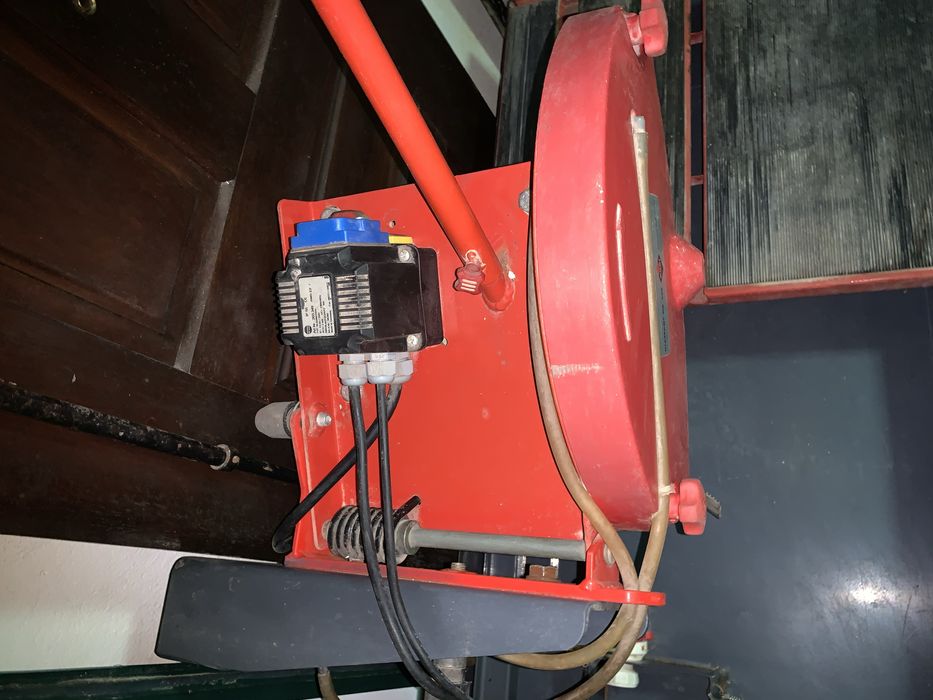 Mesa de Corte | Rubi DR-300 - Cortador elétrico