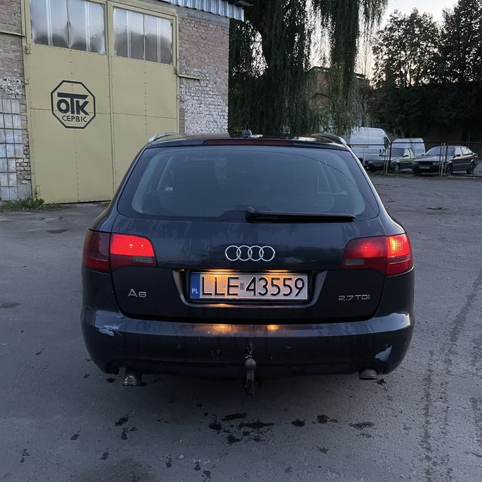 Ауді а6с6 2005 рік.