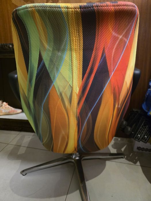 Fotel kolorowy Profim Pelikan