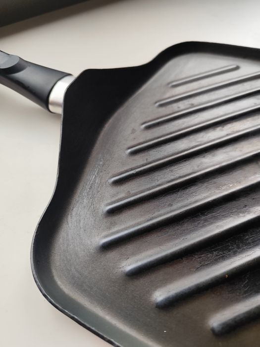 Grelhador de chapa para fogão