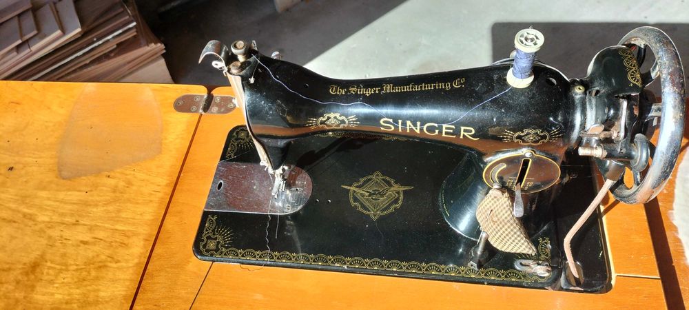 Máquina de costura Singer