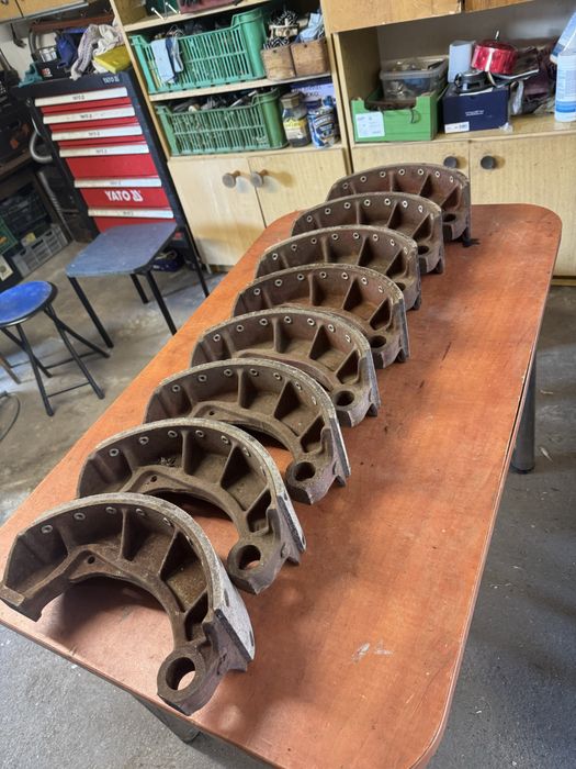 szczęki hamulcowe do przyczepy