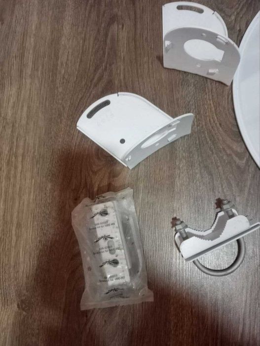 Точка доступу Wi-Fi Ubiquiti PBE-M5-400
