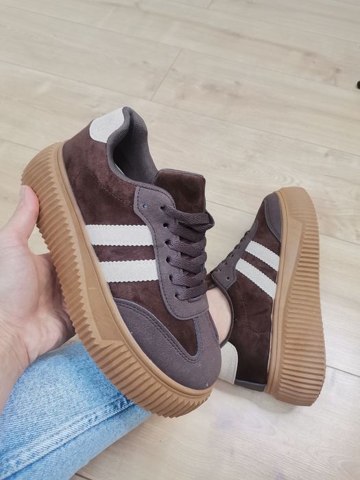 Śliczne sneakersy buty sportowe sporty platforma r.40