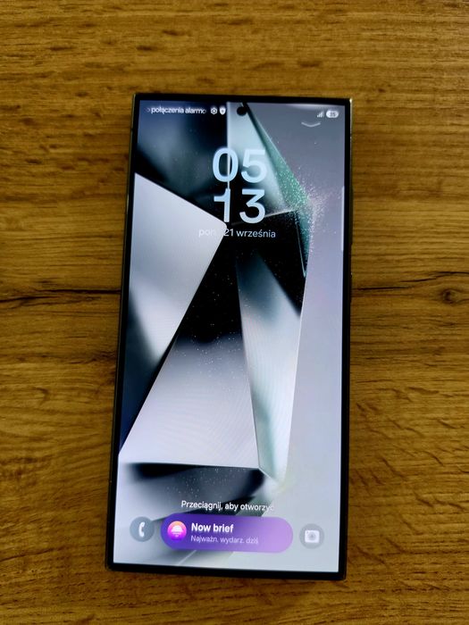 Samsung s24ultra  ,w gratisie  Samsung  S8÷  i inne gadżety