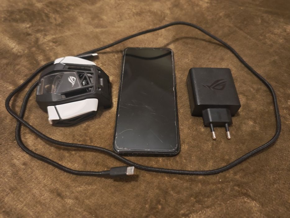ASUS ROG Phone 6 16/512 GB + AeroActive Cooler 6 + ładowarka | Gamingowy