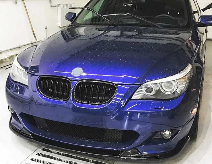 DOKŁADKA ZDERZAKA DLA BMW E60 E61 2003/2010 czarny połysk m pakiet